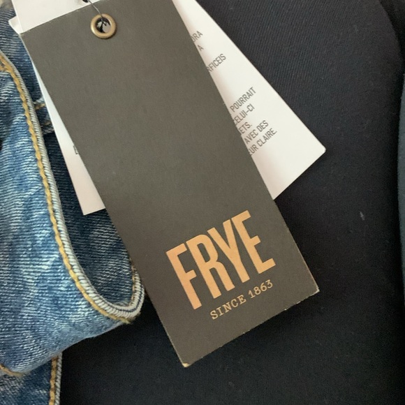 NWT FRYE JEANS size 30 - Picture 3 of 8
